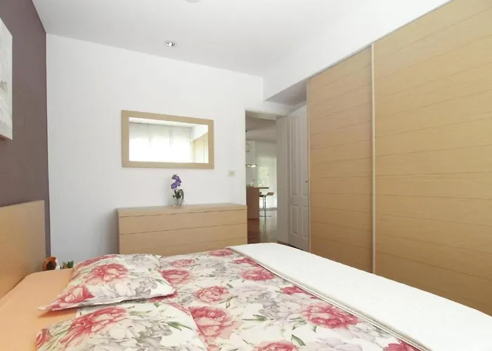 Apartment Isabella Pula